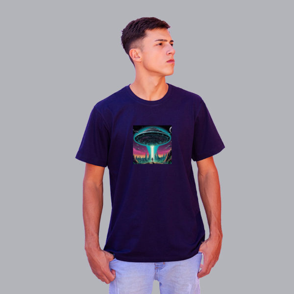 camiseta espaçonave azul marinho em malha de algodão